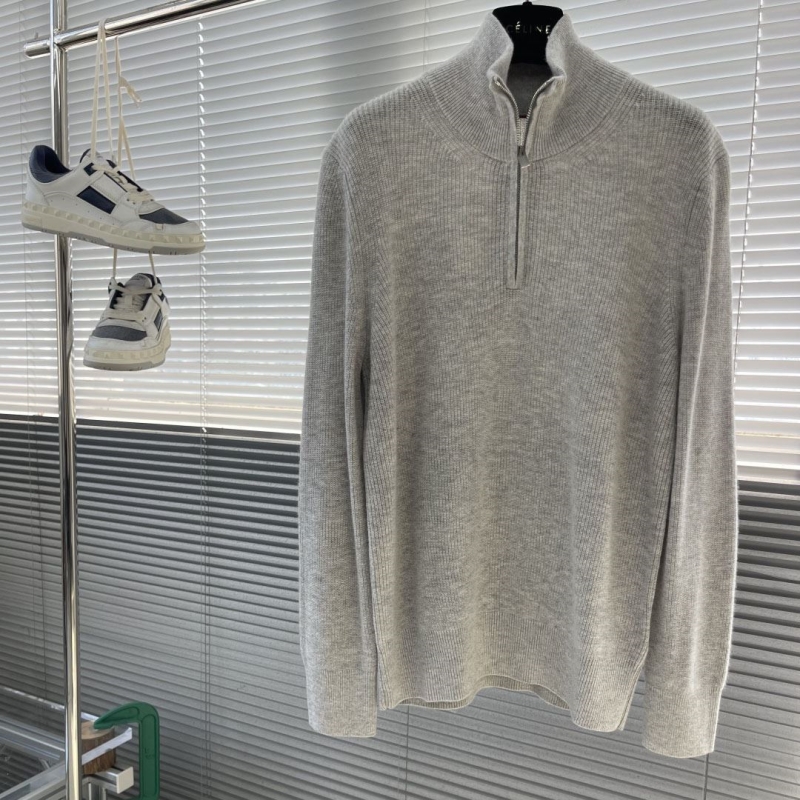 L0r0 P1ana sweater